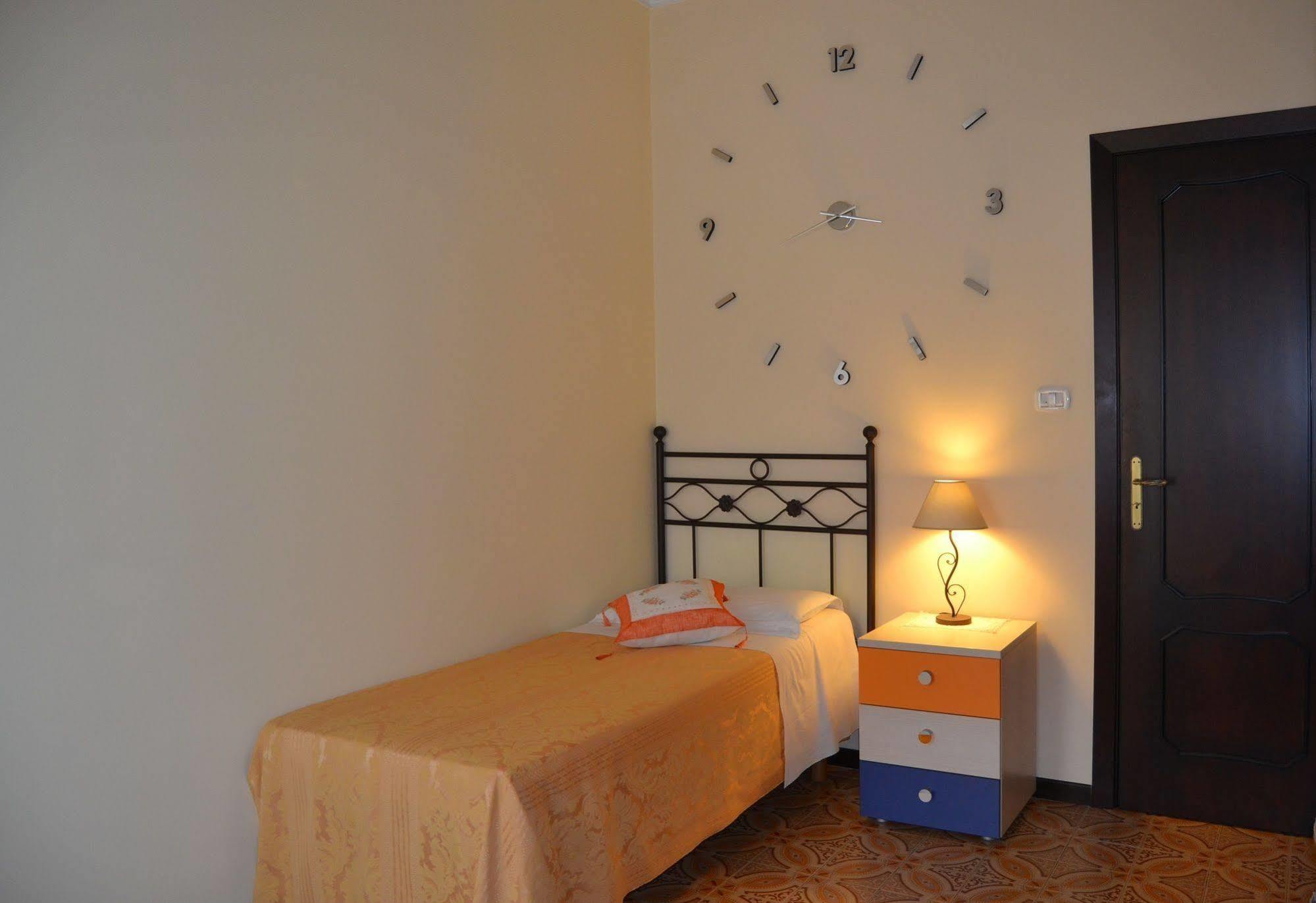 Bed & Breakfast Marena Sant'Agata Li Battiati Esterno foto